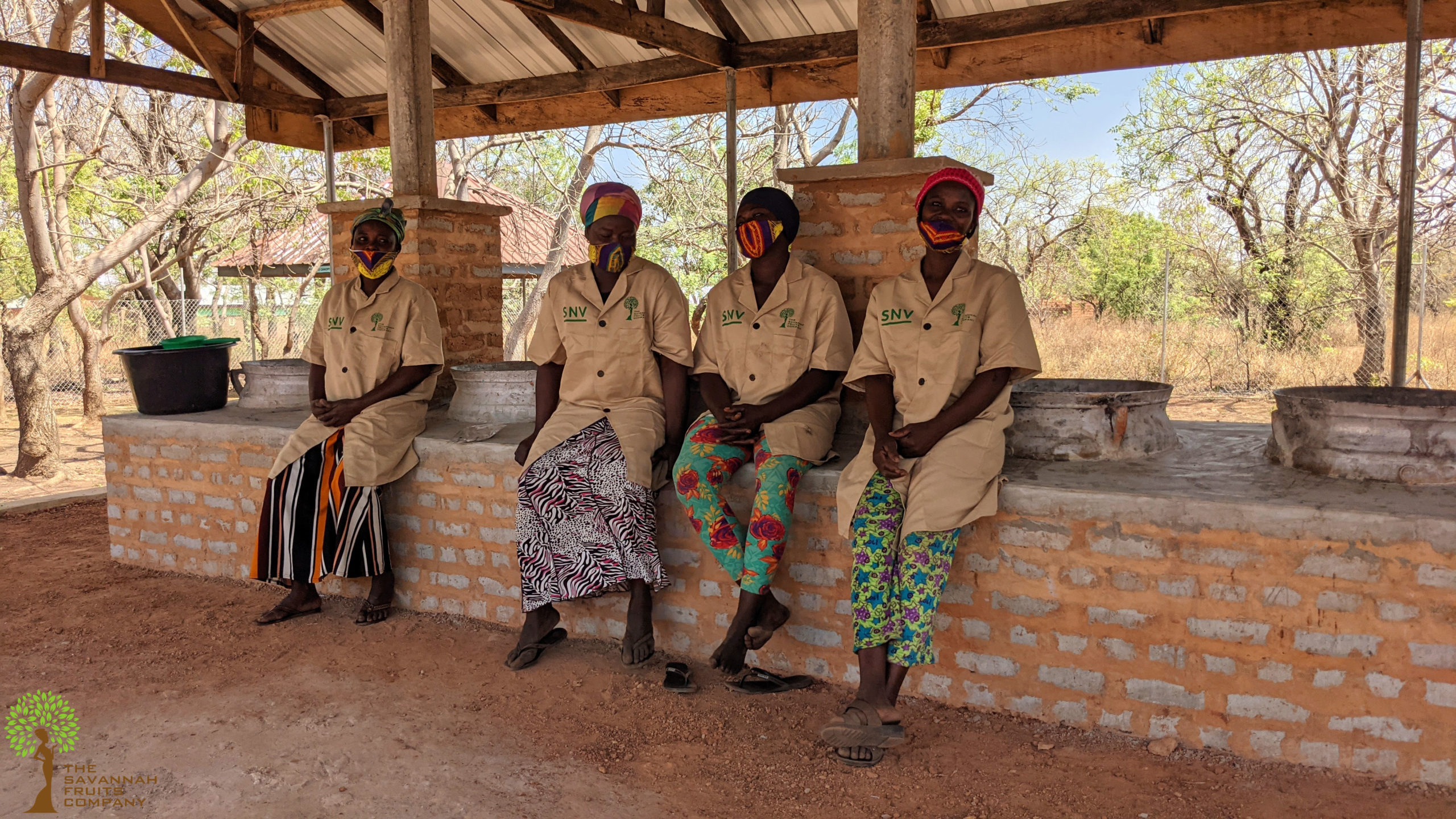 8_2_women_on_boiling_pots
